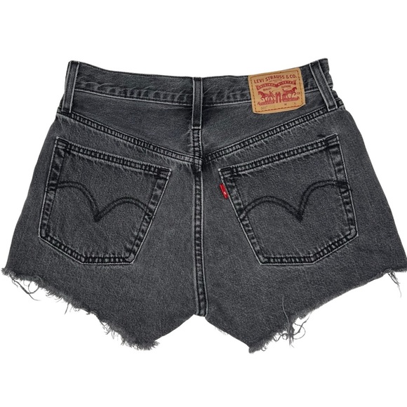Levi’s 501 Shorts Demin Cutoff Distressed Frayed 90s Raw Hem Faded Black 27 - Picture 4 of 15